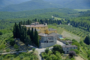 Elegant Villa wing of Castello di Cacchiano Monti